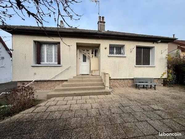 Maison 8 pièces 200 m²