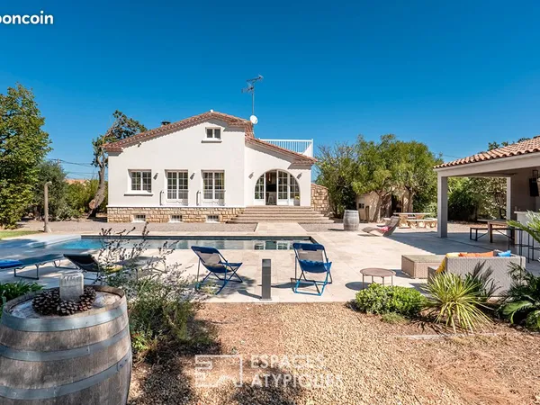 Maison 9 pièces 311 m²