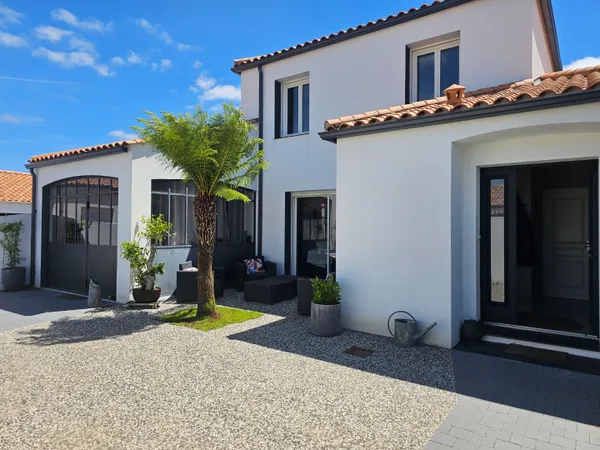 Centre ville de Challans - maison 3 chambres - 139 m2