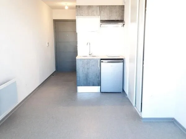 Studio 1 pièce 18 m²
