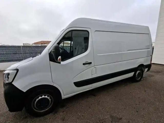 Renault Master fgn trac f3500 l2h2 blue dci 135 — photo 39
