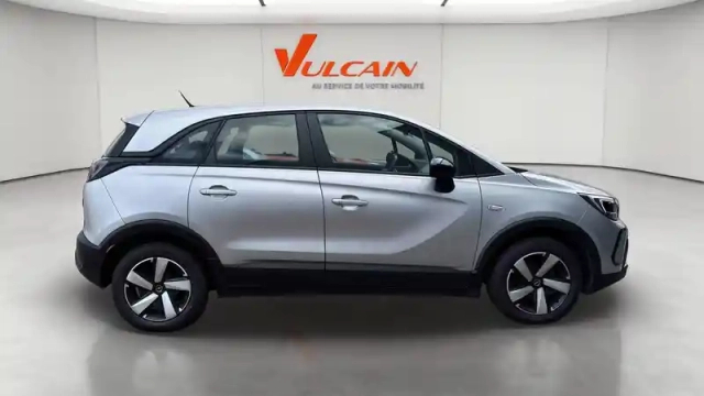 Opel Crossland 1.2 83 ch — photo 7