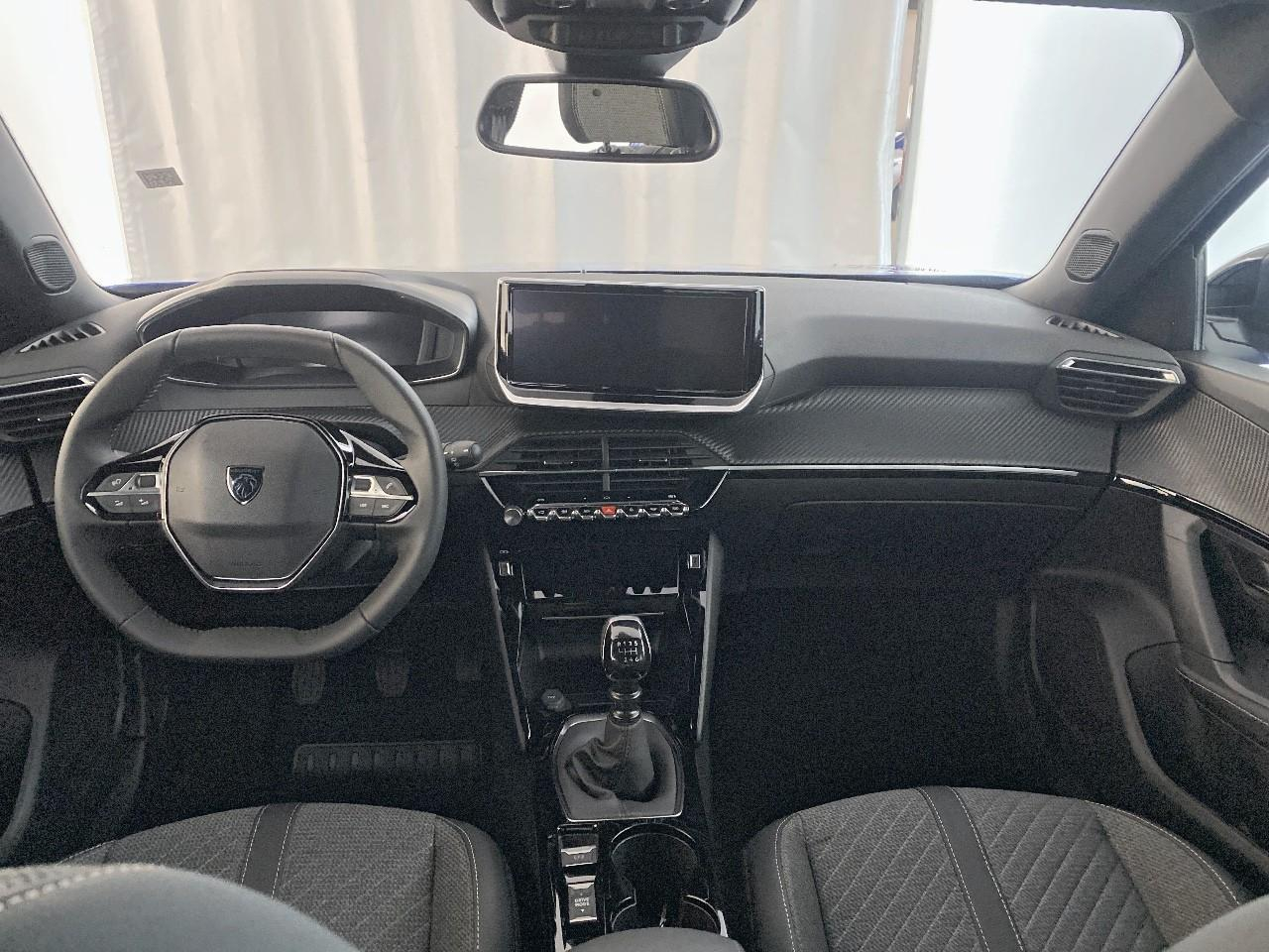 Peugeot 2008 100 s&s bvm6 allure — photo 8