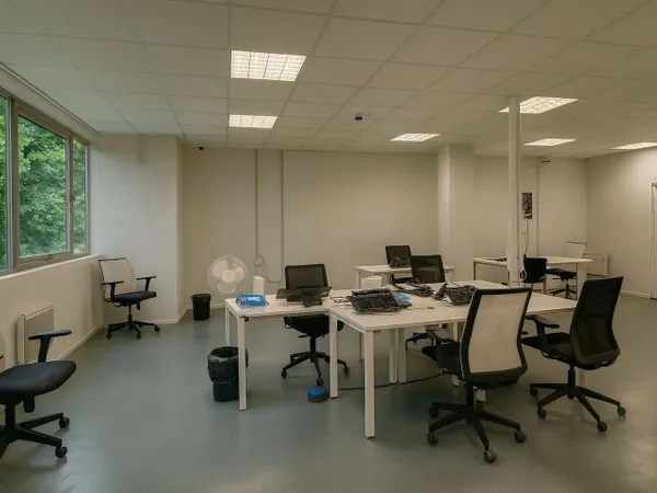 Bureaux 142 m²