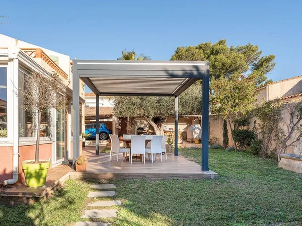 Maison 6 pièces 180 m²
