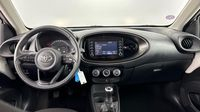 Toyota Aygo X 1.0 VVT-i 72ch Dynamic MY23 — photo 11