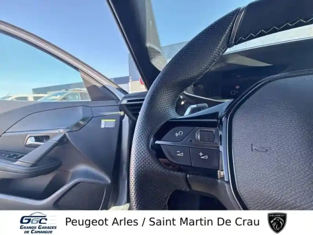 Peugeot 208 hybrid 110 e-dcs6 — photo 23