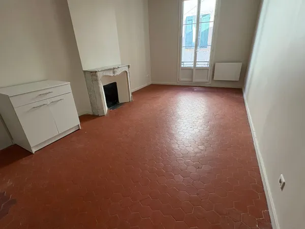 Studio 1 pièce 29 m²