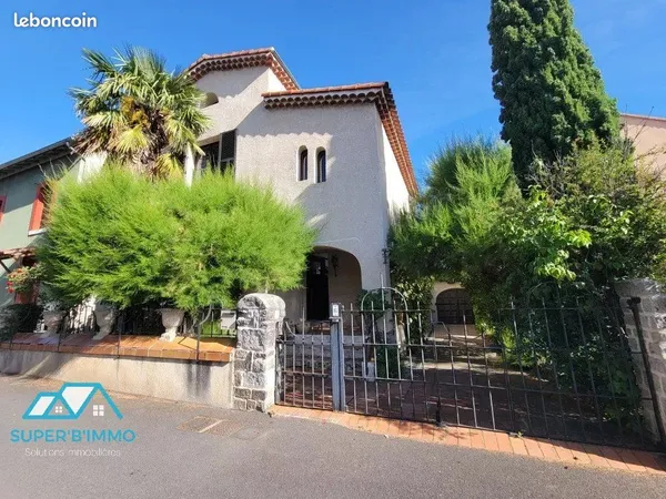 Maison 7 pièces 120 m²