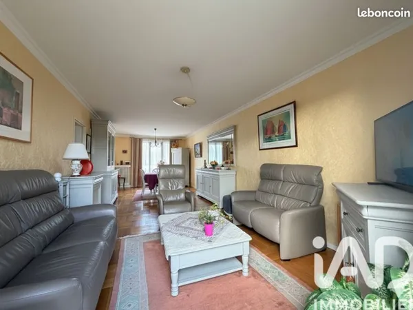 Maison de ville 8 pièces 130 m²