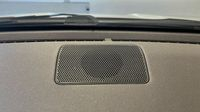 Toyota Yaris 116h Collection 5p — photo 27