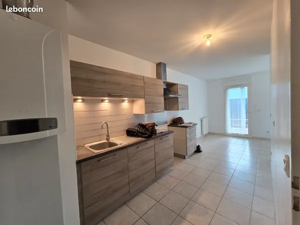 Appartement T3, terrasses, quartier calme