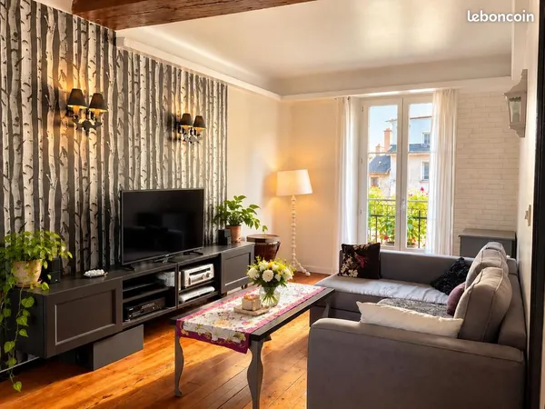 MELUN HYPERCENTRE - T3 70 m² - BALCON - CACHET DE L'ANCIEN - TOUT À PIEDAppartement T3 de 63 m² de p