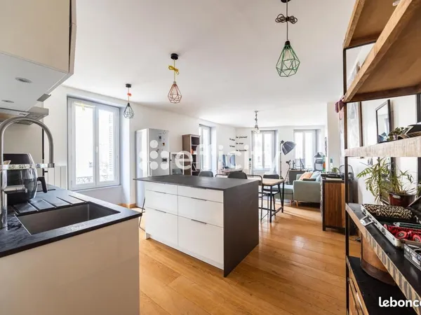 Appartement 3 pièces 76 m²