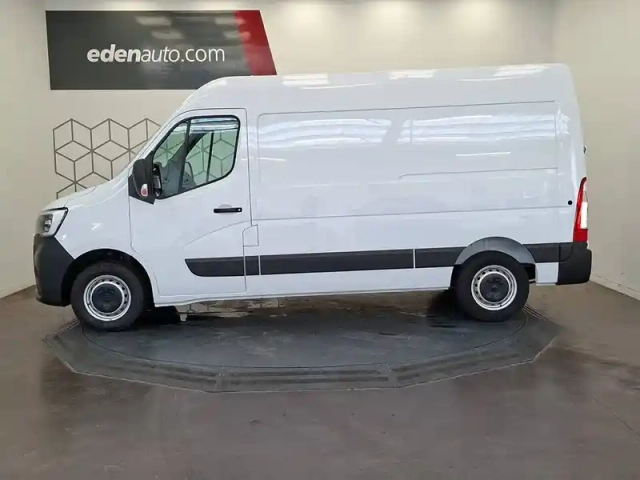 Renault Master fgn trac f3300 l2h2 blue dci 135 — photo 11