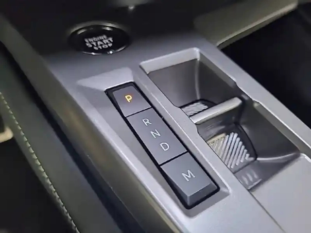 Peugeot 308 hybrid 136 e-dcs6 — photo 81
