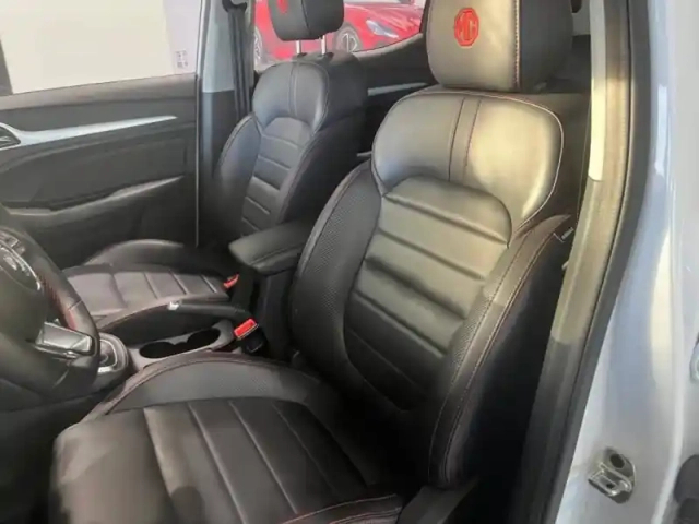 Mg Zs 1.5 vti-tech 106ch luxury — photo 10