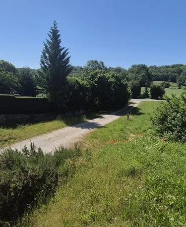 Terrain 842 m² Morestel