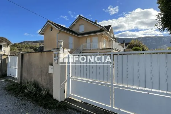 Appartement 5 pièces 116 m²