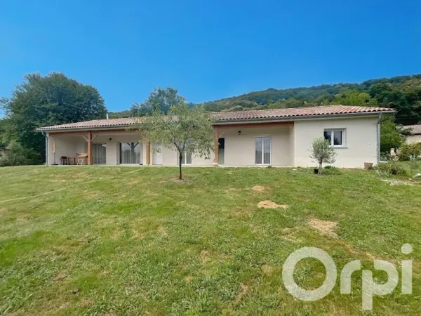 Maison 6 pièces 162 m²