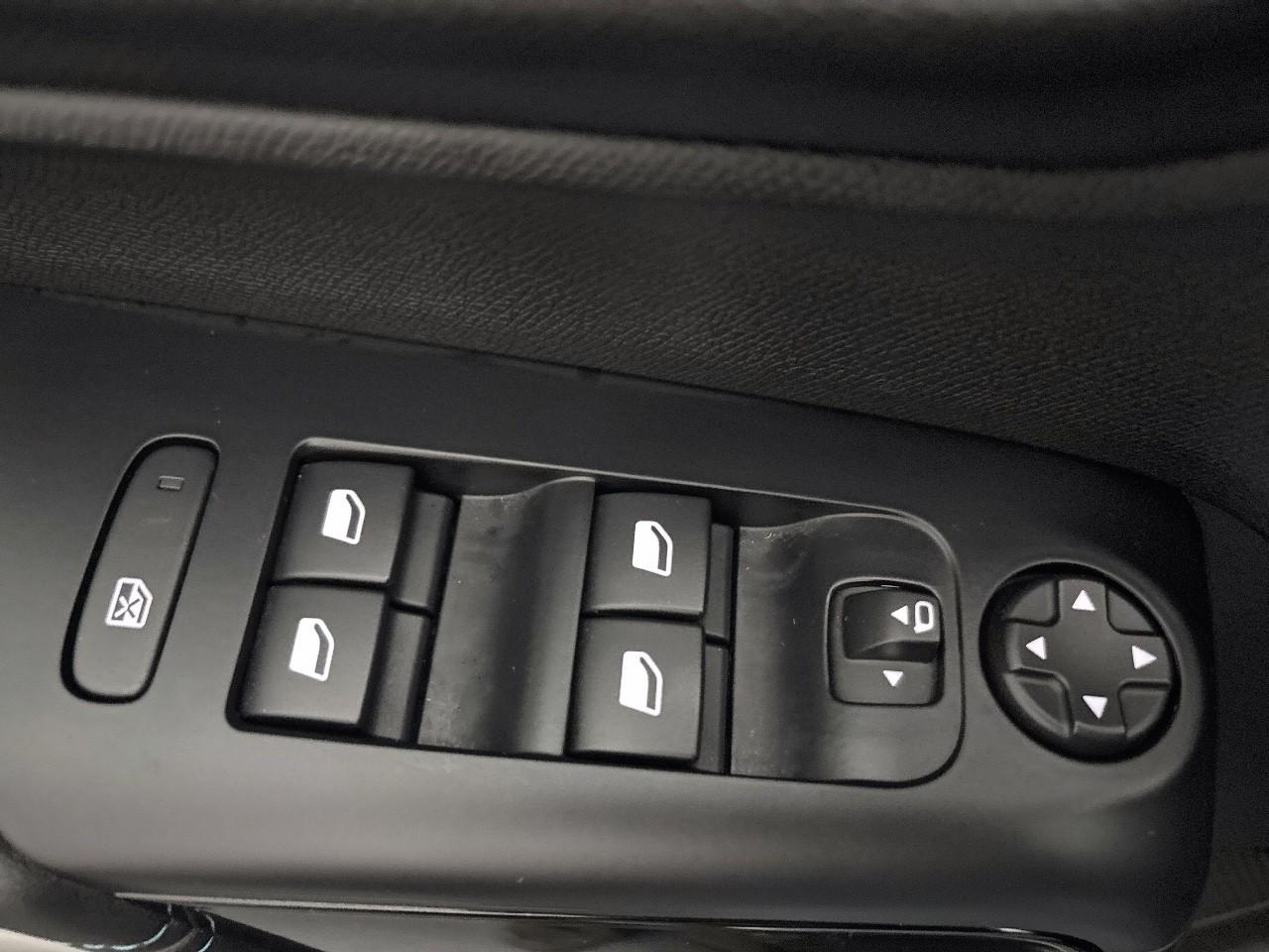 Citroën C5 Aircross hybride 136 e-dcs6 plus — photo 26