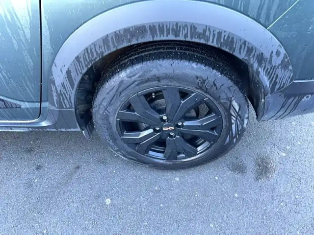 Dacia Jogger eco-g 100 5 places — photo 16