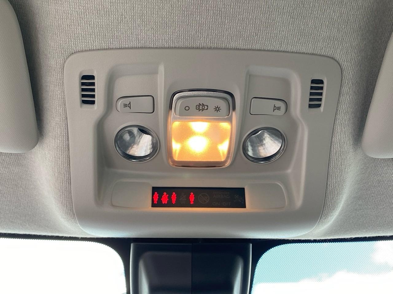 Citroën C3 1.2 puretech 83ch s&s shine — photo 25