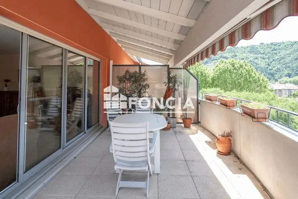 Appartement 4 pièces 116 m²