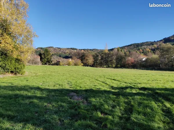 Terrain constructible 1200m²