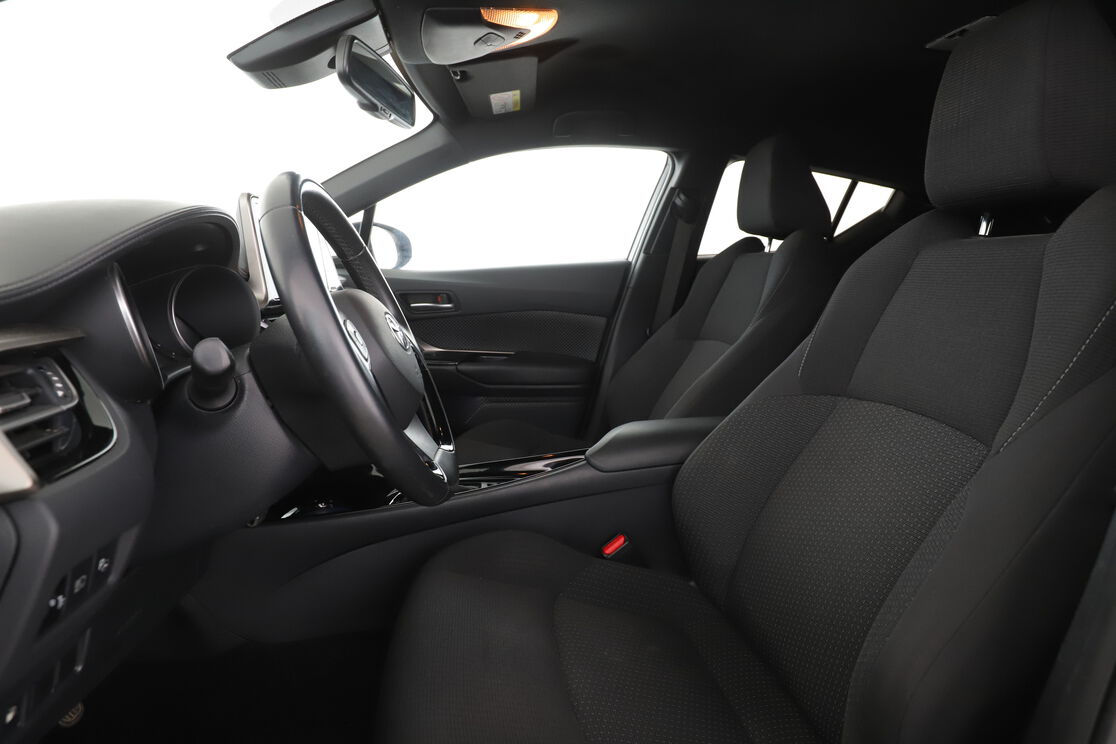 Toyota C-HR 1.8 Hybride Graphic — photo 9