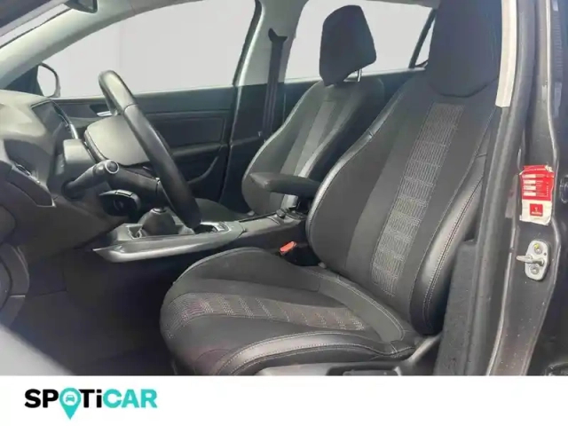 Peugeot 308 1.2 130ch e6.3 s&amp;s allure — photo 41