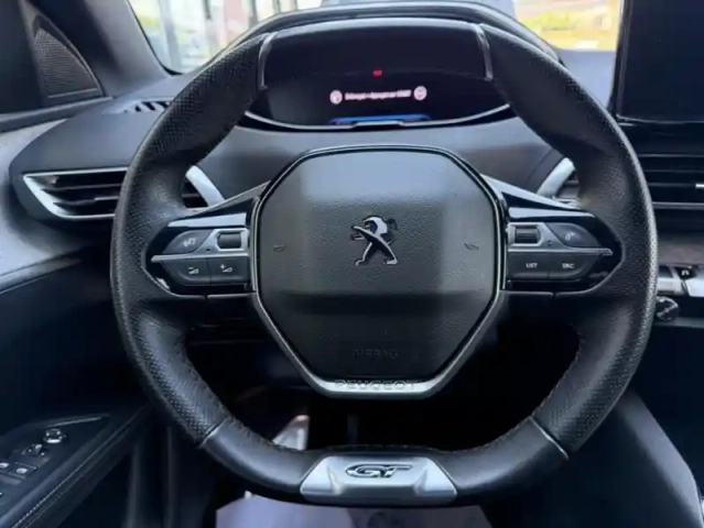 Peugeot 5008 ii puretech 130 s&amp;s gt — photo 36