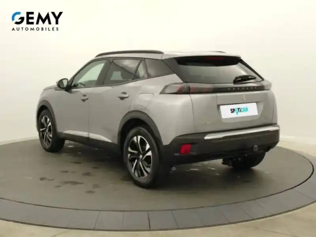 Peugeot 2008 puretech 100 s&amp;s bvm6 — photo 23