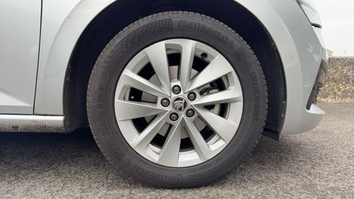 Skoda Scala 1.5 TSI 150 DSG7 - Ambition – 2023 – 87920 km – Essence – Boîte Automatique — photo 32