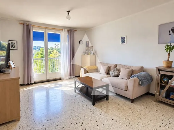 Appartement T3 de 60 m² avec terrasse, balcons et parking Quartier La Mosson, Montpellier