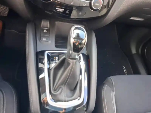 Nissan Qashqai 1.5 dci 115 dct — photo 13