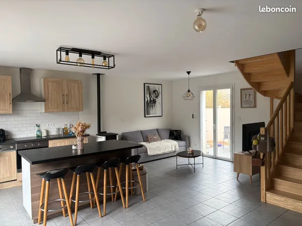 Vends maison T4 Labastidette