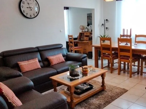 T4 de 91 m² - Aucun vis-à-vis - 3 chambres - 970 euros HC