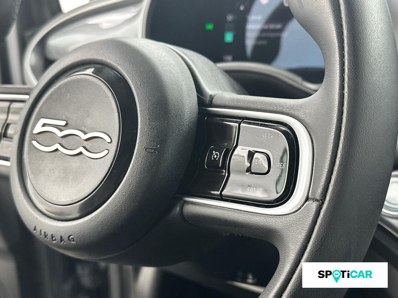 Fiat 500 e 118ch my23 — photo 18