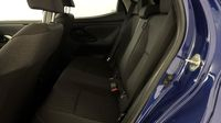 Toyota Yaris 116h Design 5p — photo 13