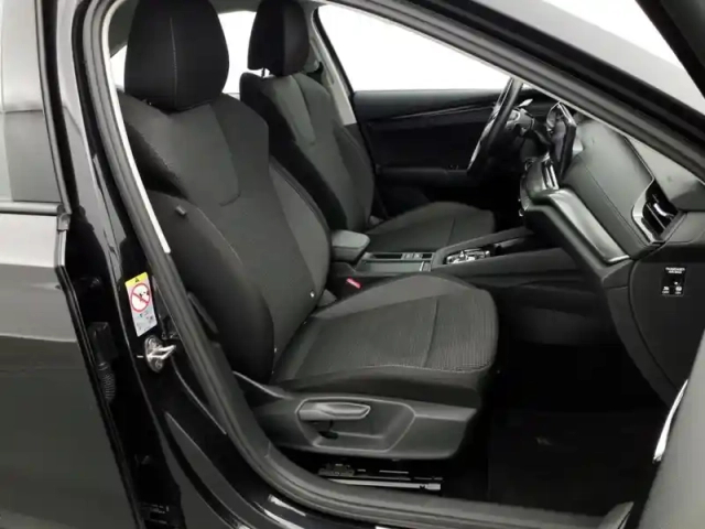 Skoda Octavia 1.4 tsi phev iv 204 ch dsg6e business — photo 9