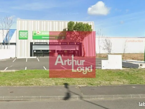 LOCAL COMMERCIAL 640 m² CLERMONT-FERRAND