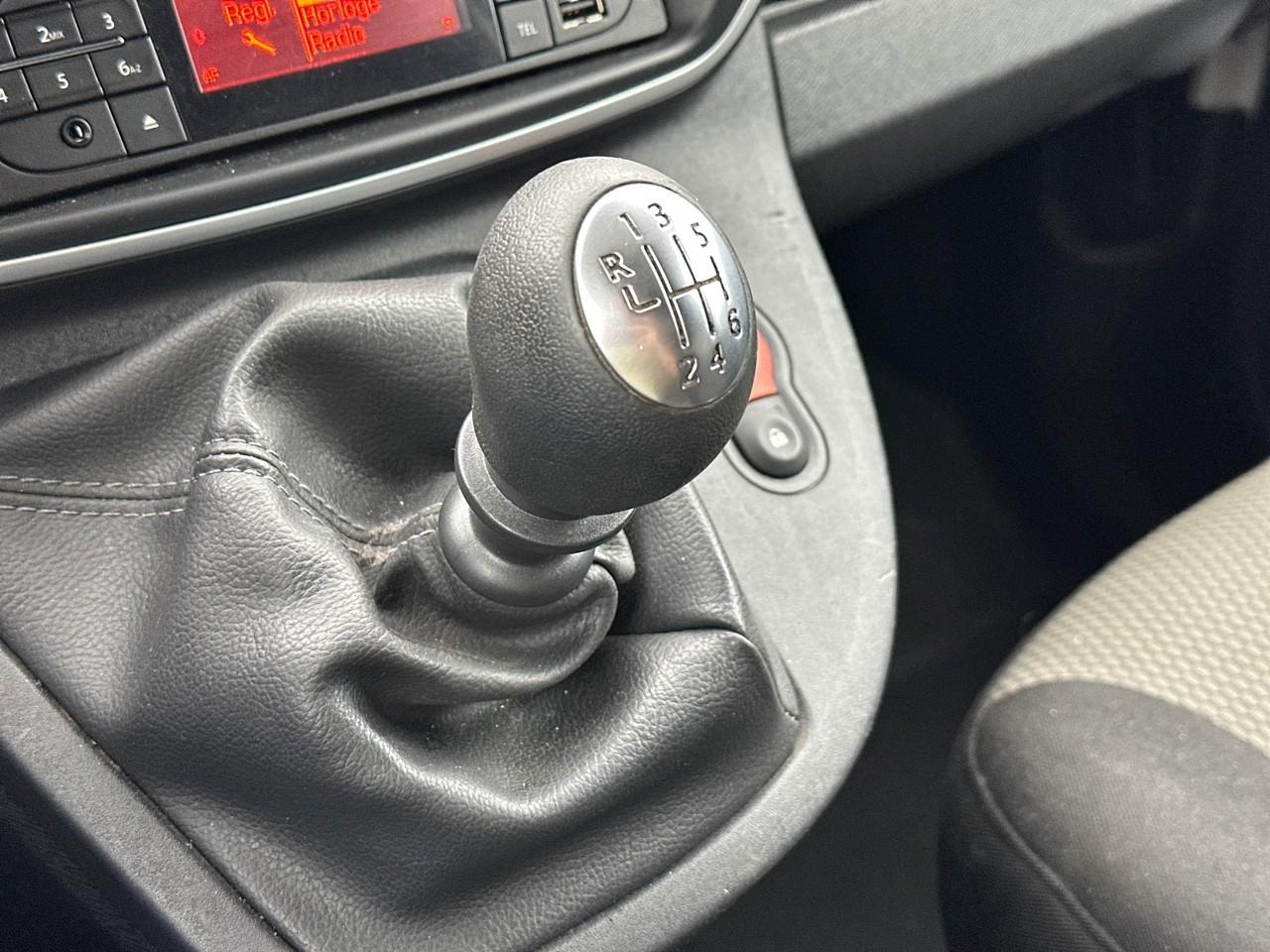 Renault Kangoo express blue dci 80 grand confort — photo 26