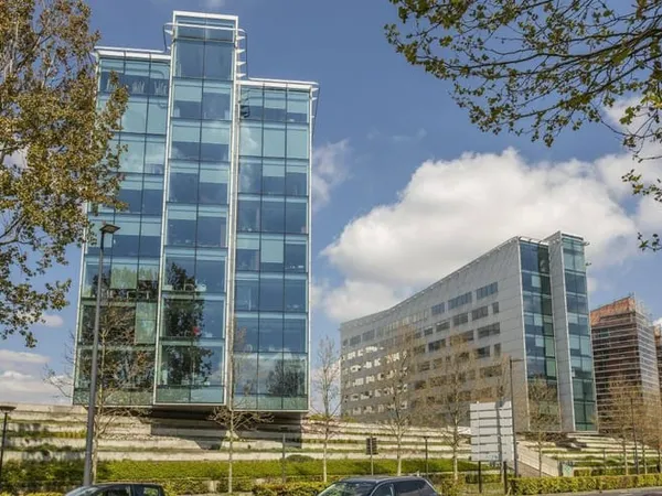 Bureaux 9533 m²