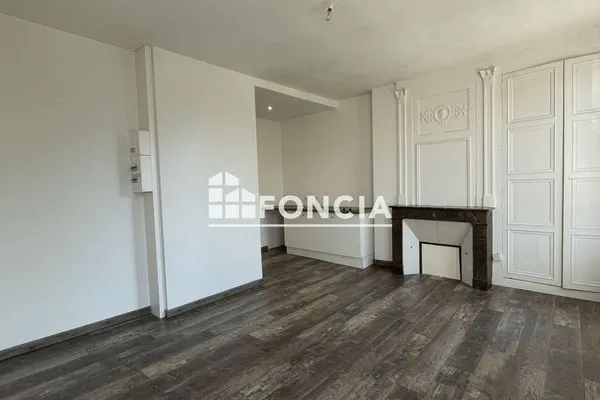 Studio 1 pièce 33 m²