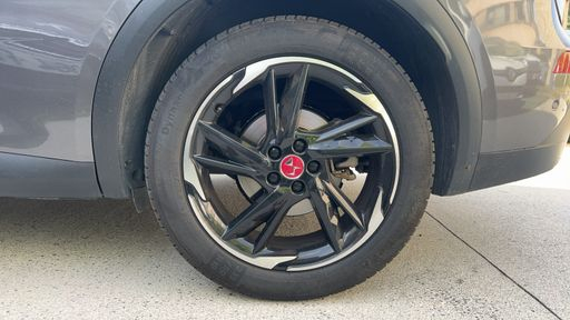 DS DS7 2.0 BlueHDi 180 EAT8 - Performance Line Plus – 2019 – 141642 km – Diesel – Boîte Automatique — photo 8