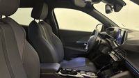 Peugeot 2008 1.2 Hybrid 145ch GT e-DCS6 — photo 15