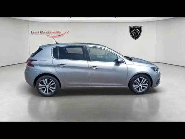 Peugeot 308 1.5 bluehdi 130ch s&amp;s allure business — photo 7