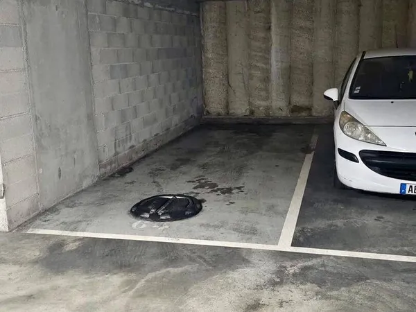 Parking 15 m²