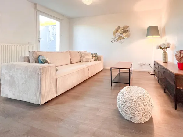 CENON (cours Gambetta) - Duplex de 64m2 - 2 pkg
